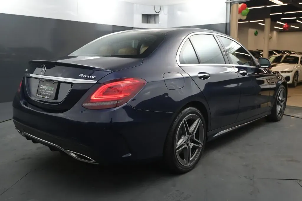 Mercedes-Benz C-Class photo 5