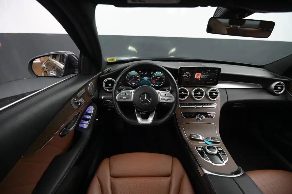 Mercedes-Benz C-Class photo 38