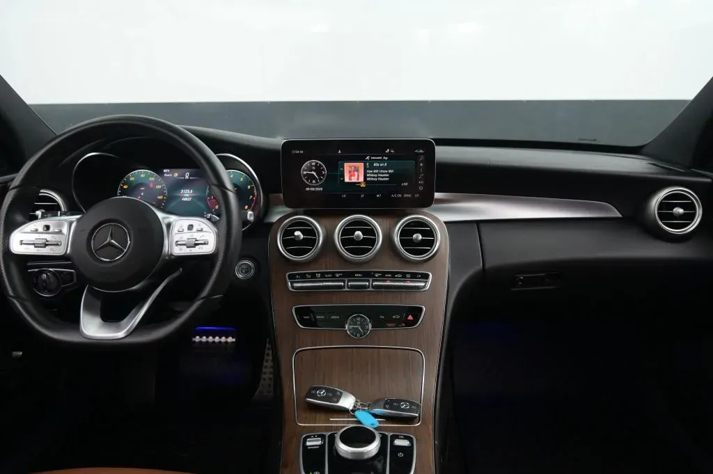 Mercedes-Benz C-Class photo 34