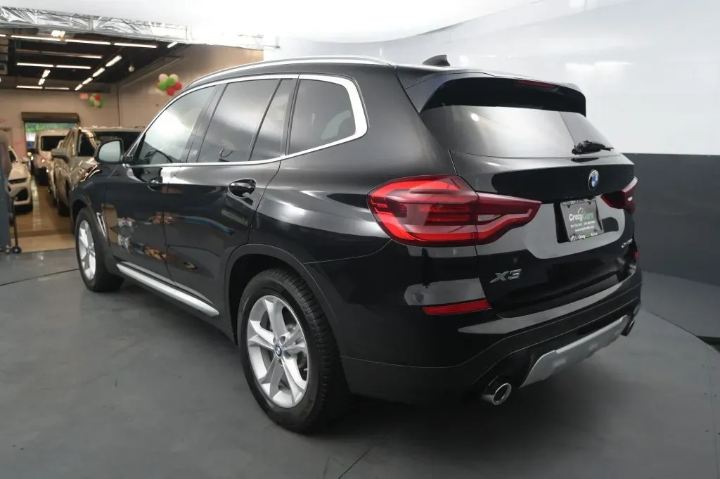 BMW X3 photo 3