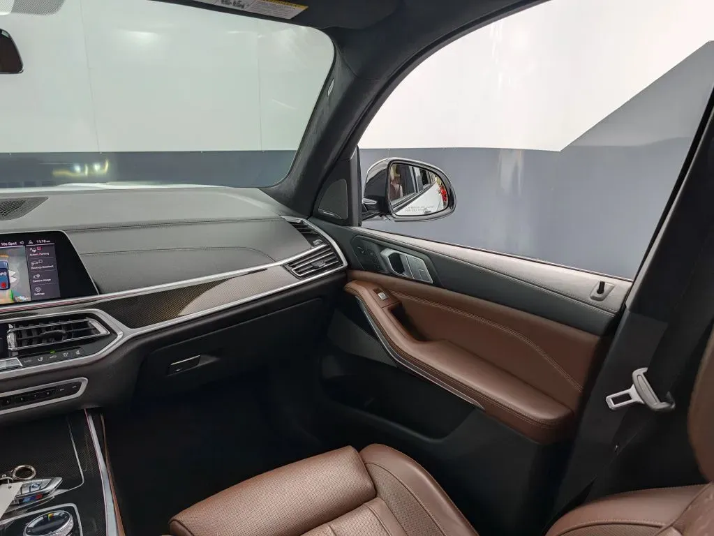 BMW X7 photo 41