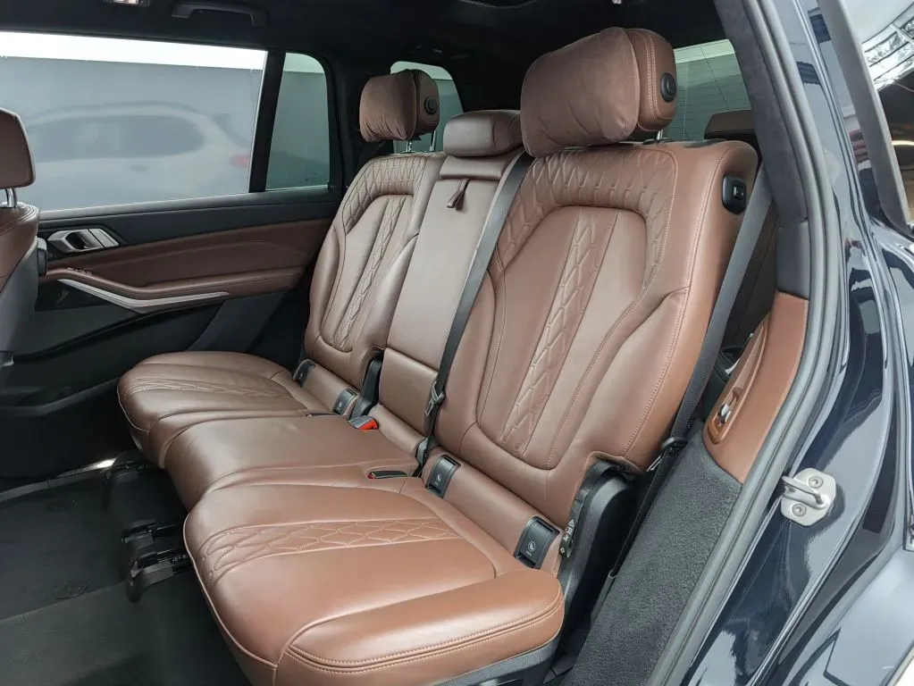 BMW X7 photo 55