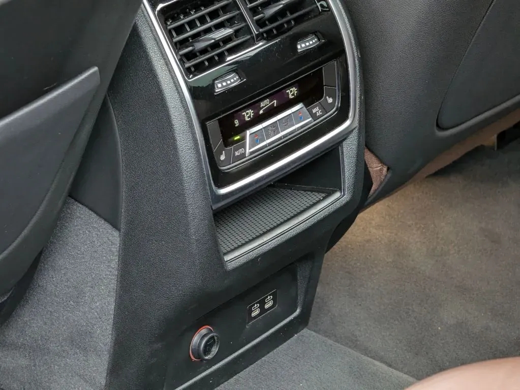 BMW X7 photo 53