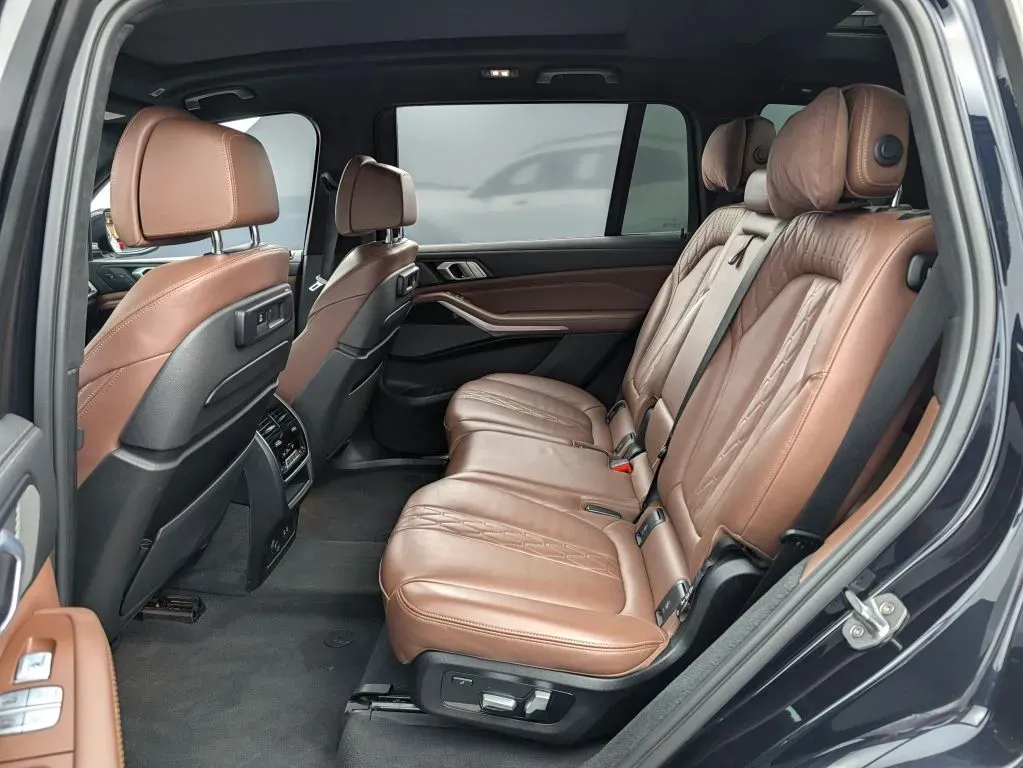 BMW X7 photo 51
