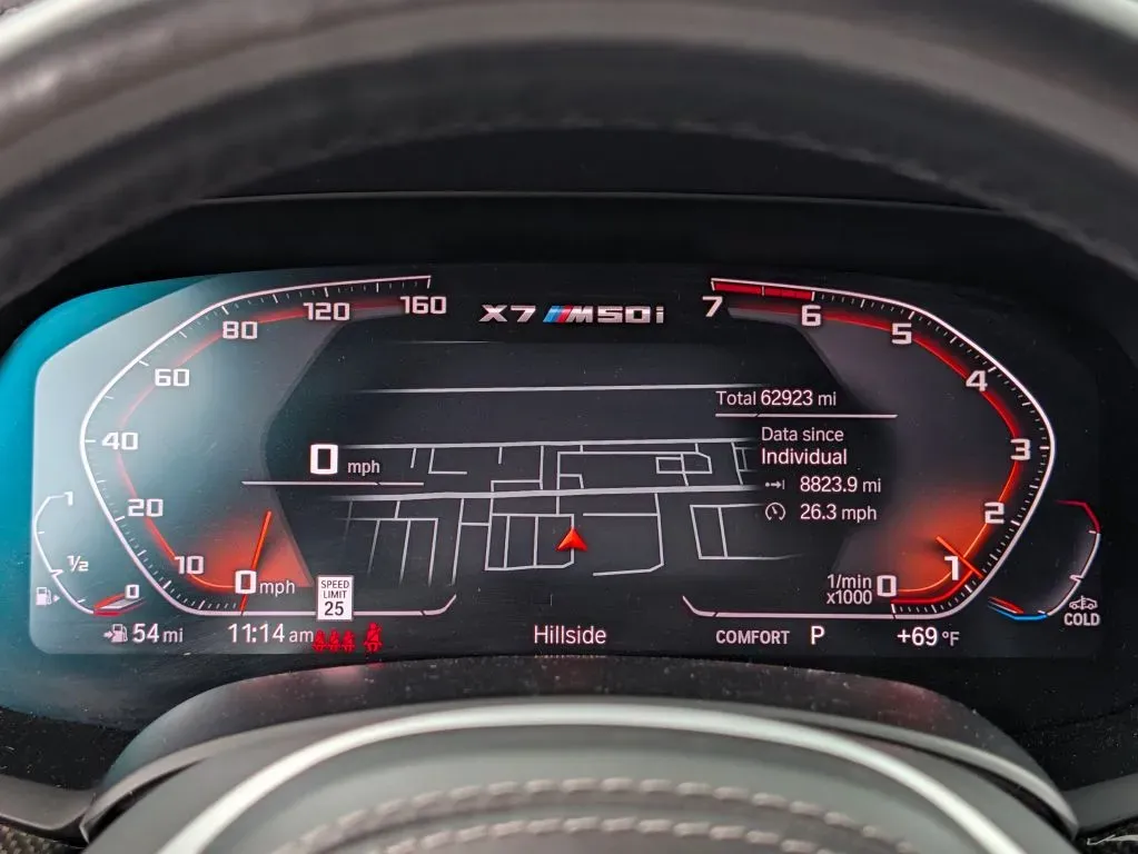 BMW X7 photo 21