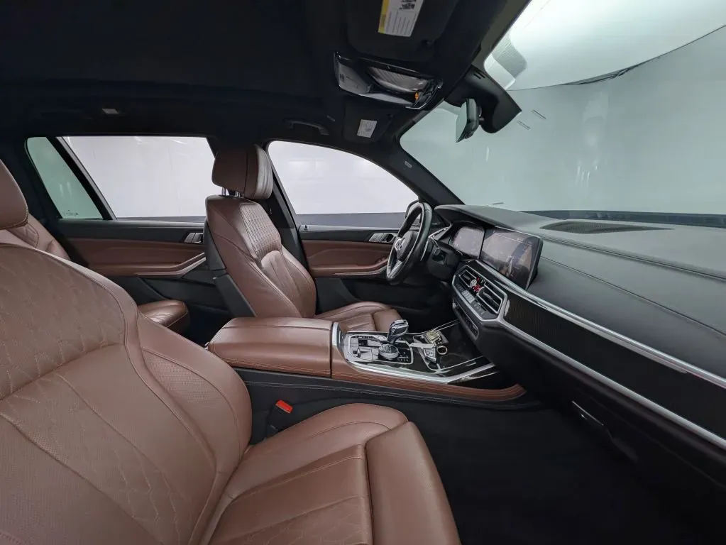 BMW X7 photo 65