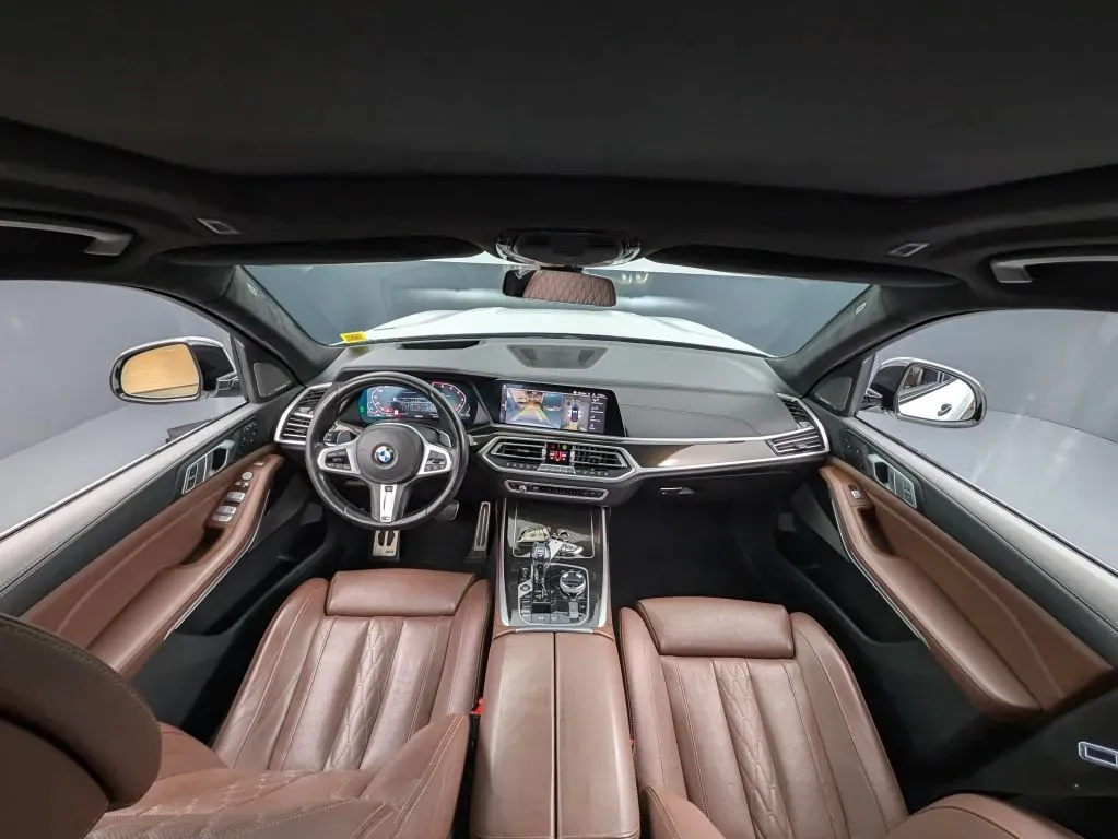 BMW X7 photo 37