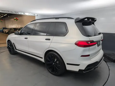 Another view of 2020 BMW X7 M50i Sport Utility 4D for sale in Hillside, NJ at Crazy Cars Hillside