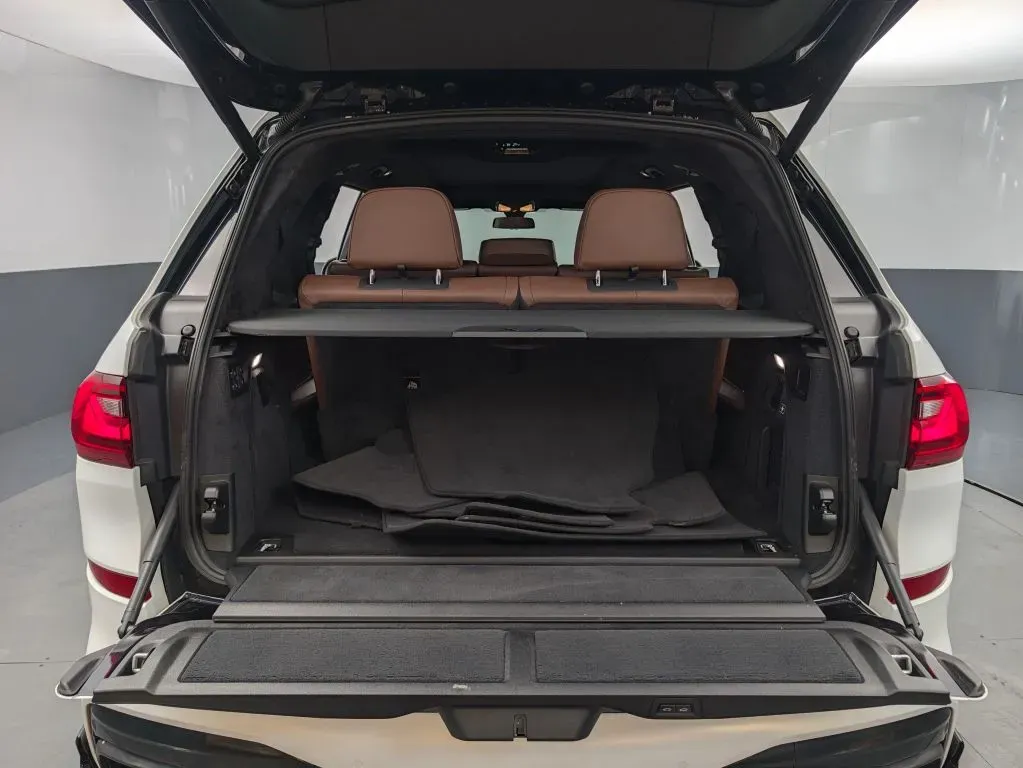 BMW X7 photo 58