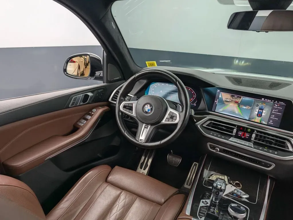 BMW X7 photo 42