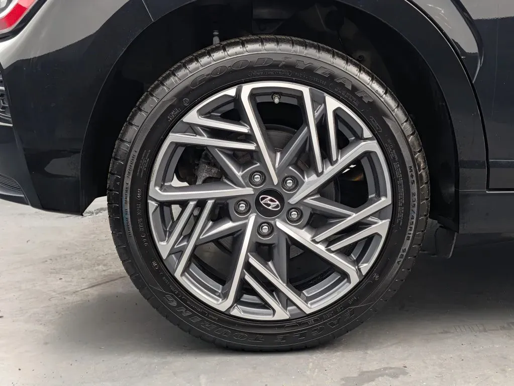 Hyundai Kona photo 18
