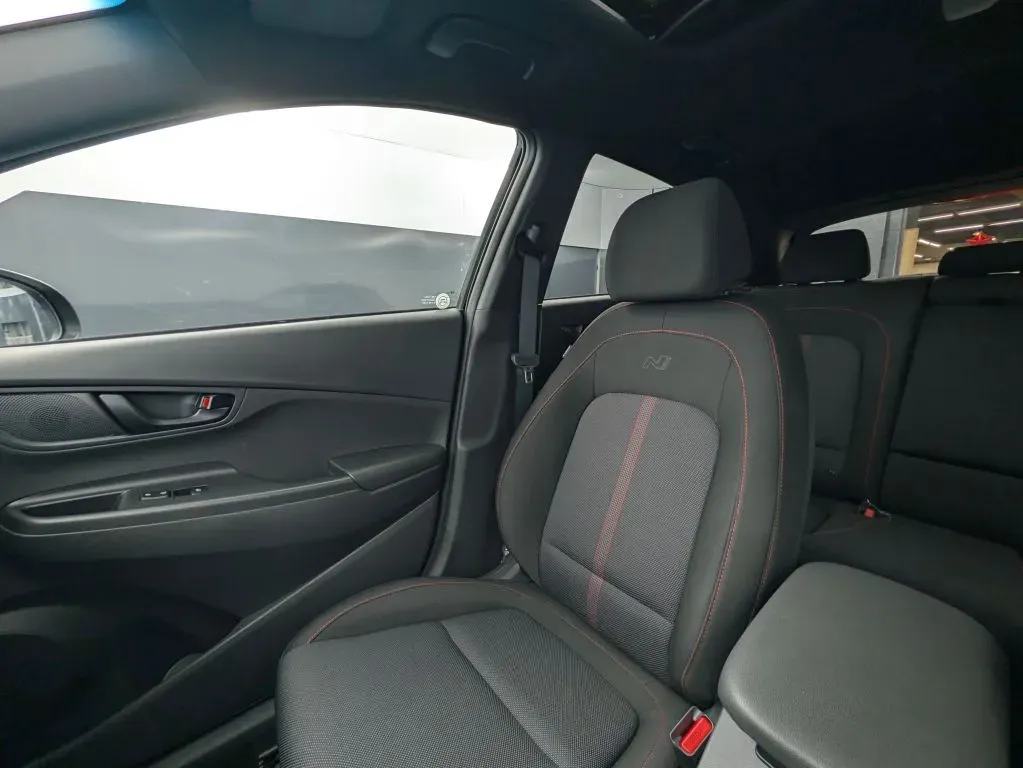 Hyundai Kona photo 30