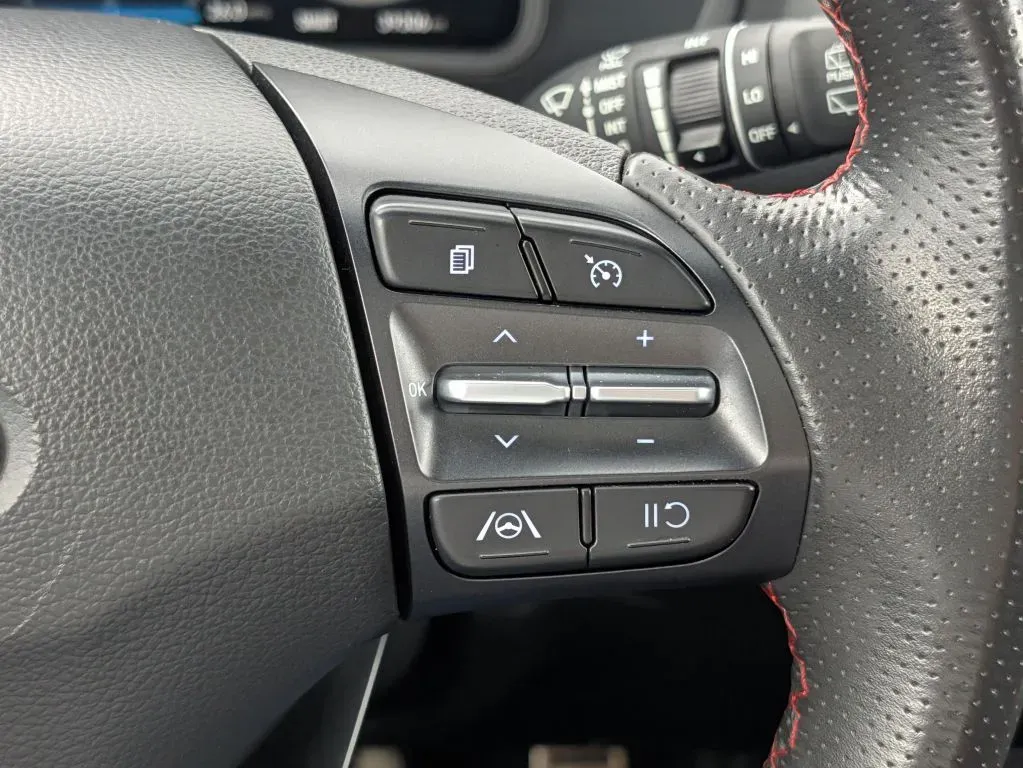 Hyundai Kona photo 23