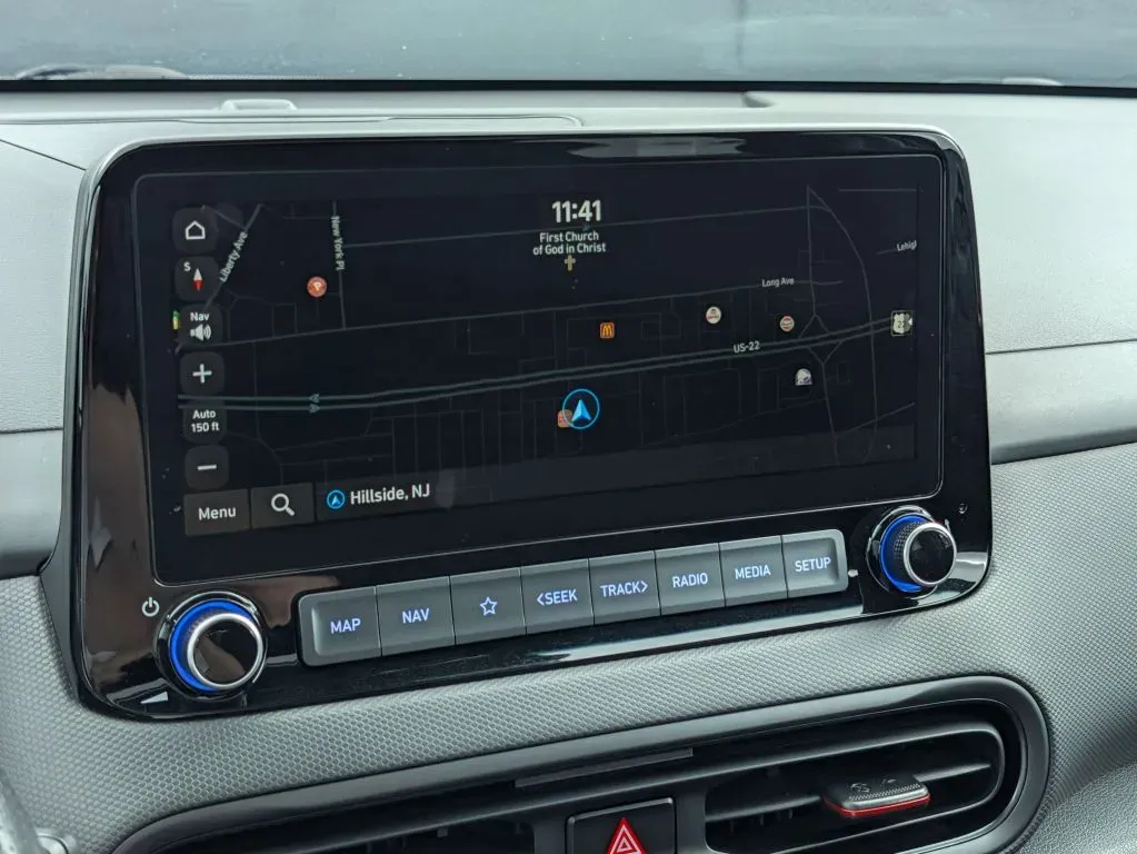 Hyundai Kona photo 24