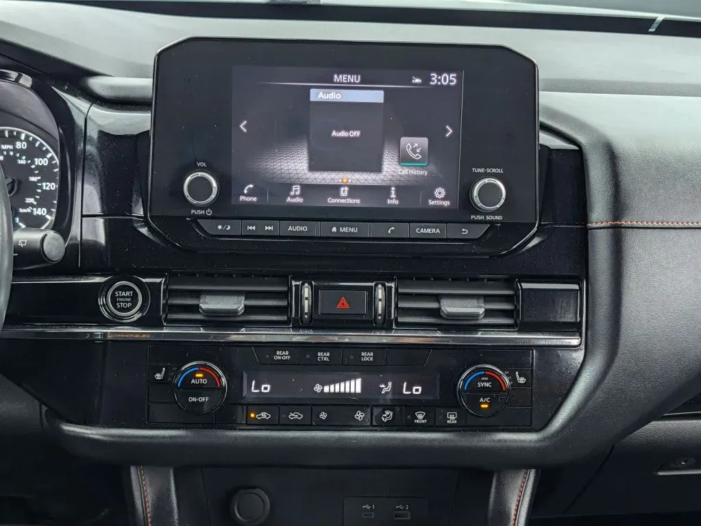 Nissan Pathfinder photo 38