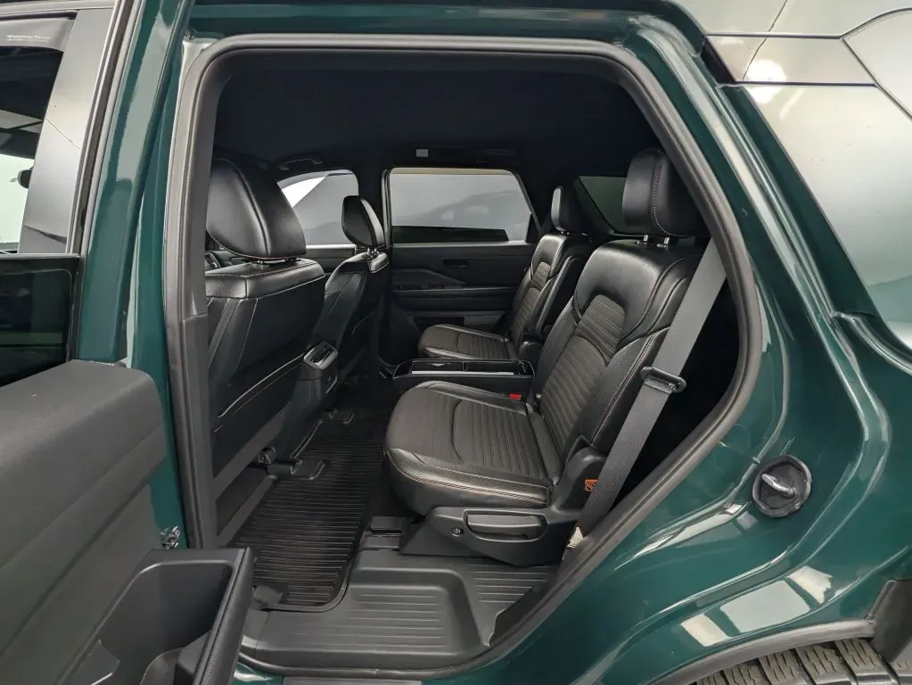 Nissan Pathfinder photo 48