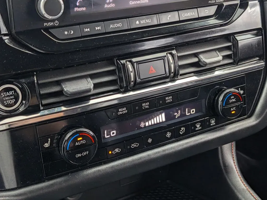 Nissan Pathfinder photo 31