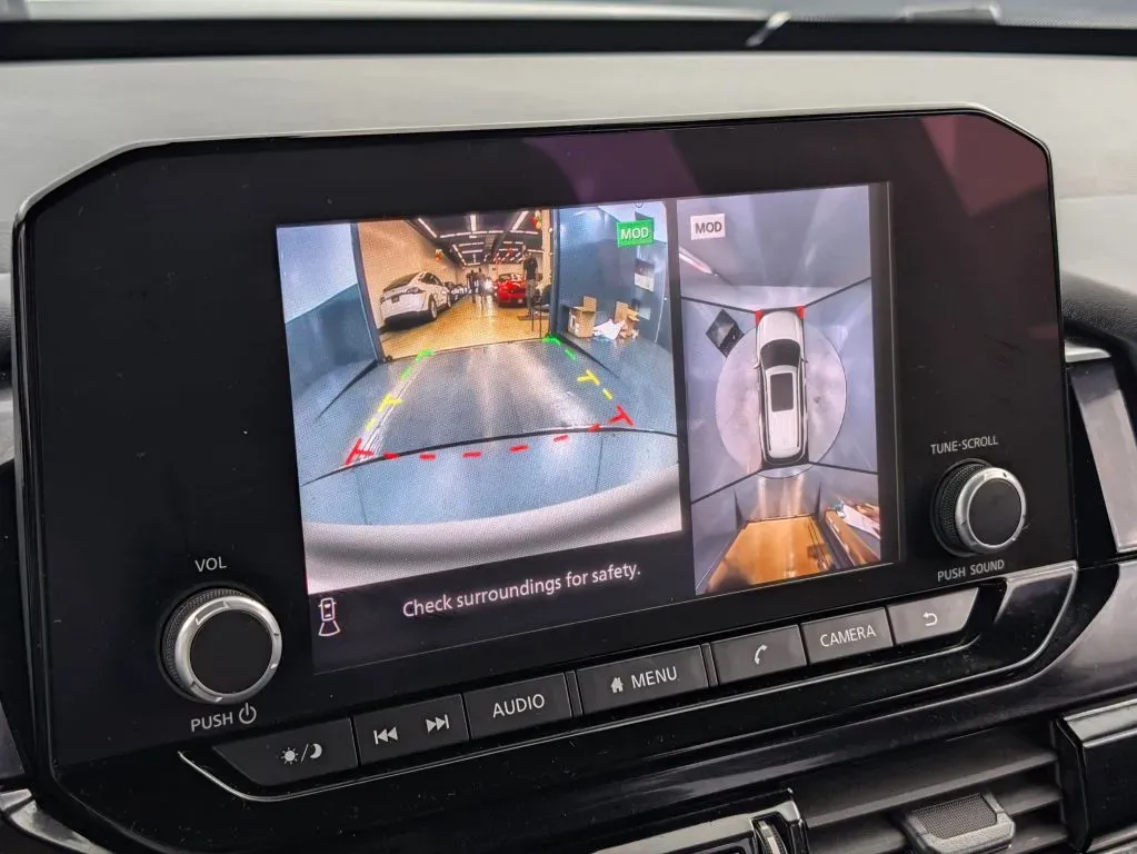 Nissan Pathfinder photo 30