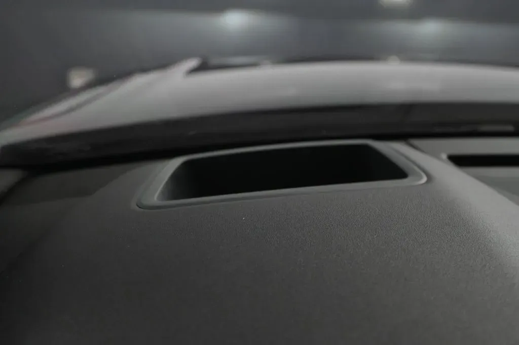 Land Rover Range Rover Velar photo 22