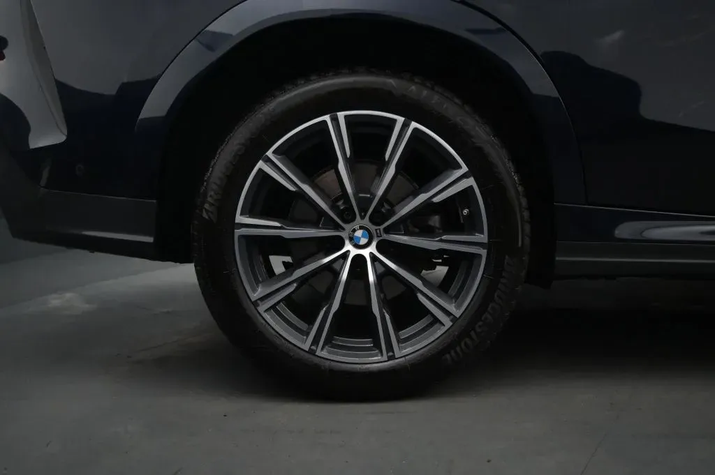 BMW X6 photo 18