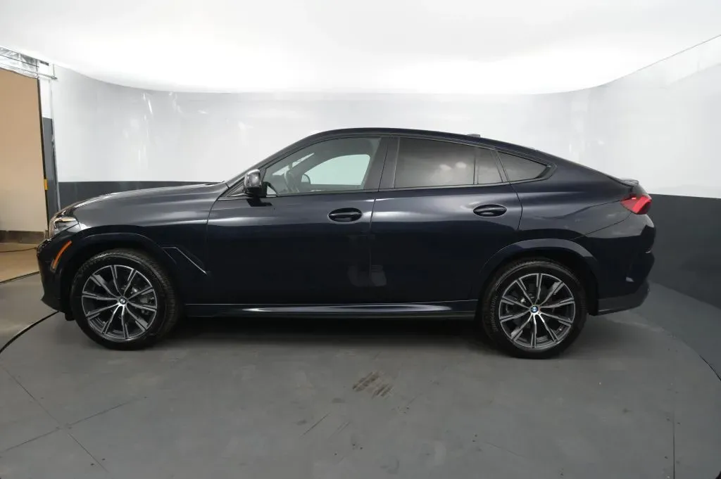 BMW X6 photo 2