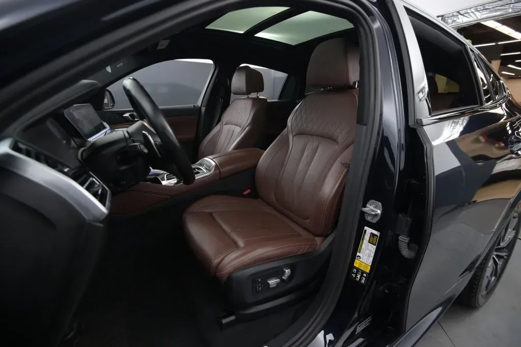BMW X6 photo 42
