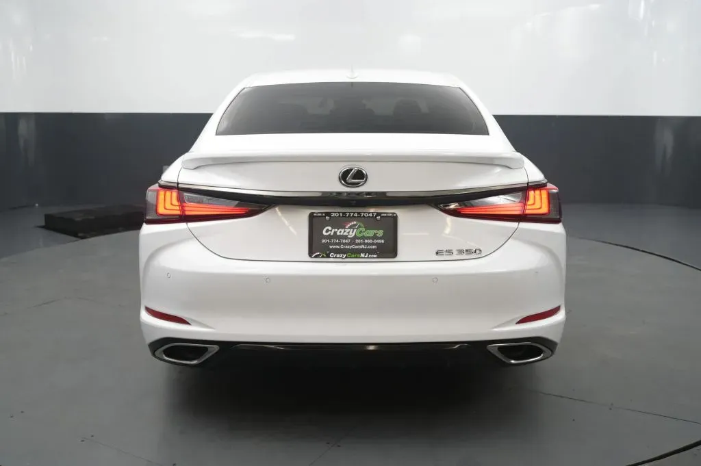 Lexus ES photo 4