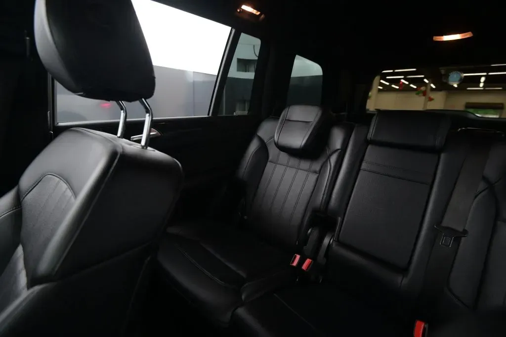 Mercedes-Benz GLS photo 42