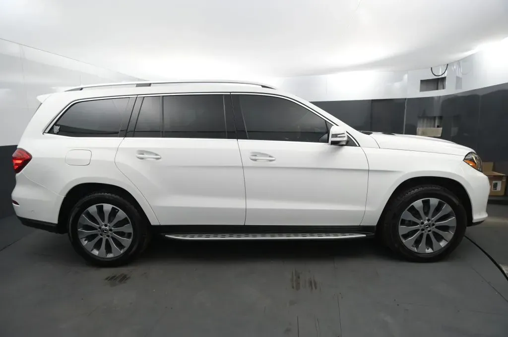 Mercedes-Benz GLS photo 6