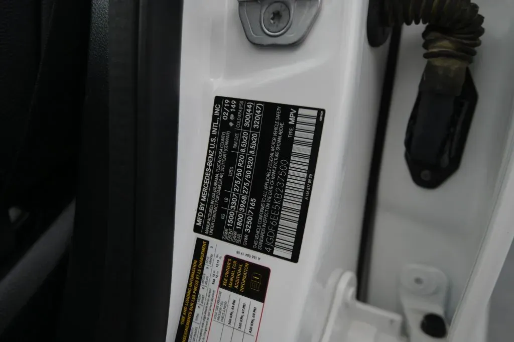 Mercedes-Benz GLS photo 20