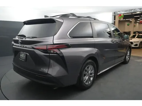More photos of 2022 Toyota Sienna XLE Minivan 4D at Crazy Cars Hillside, NJ