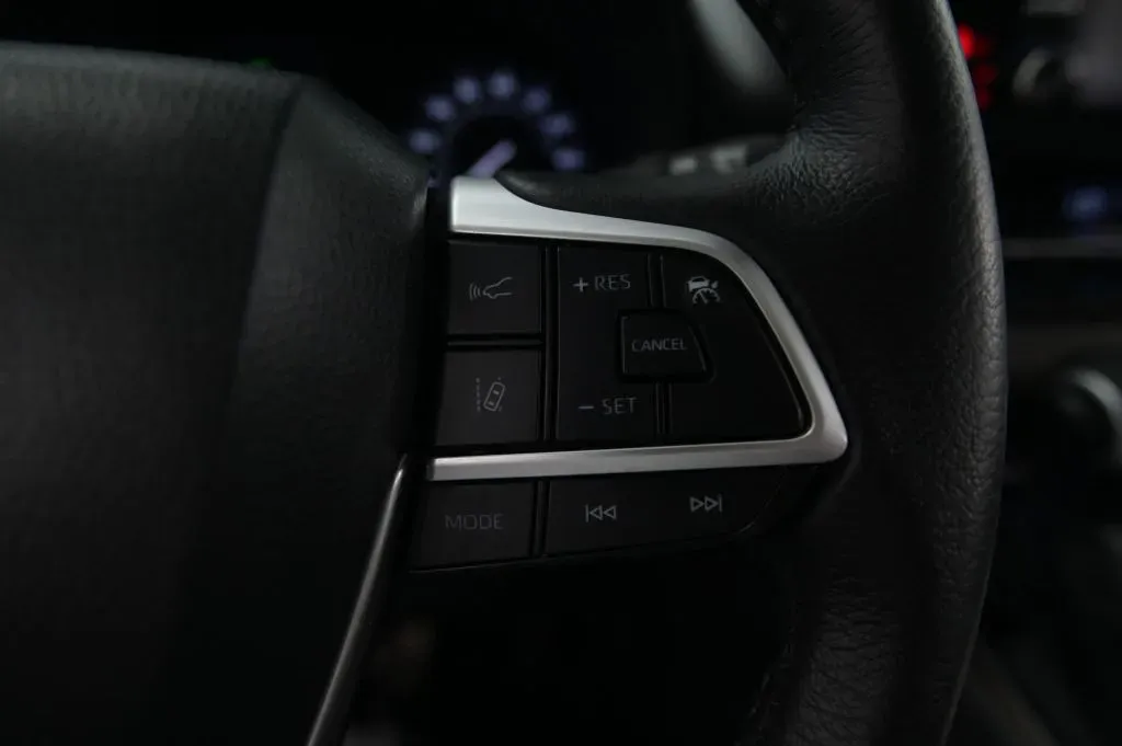 Toyota Sienna photo 23