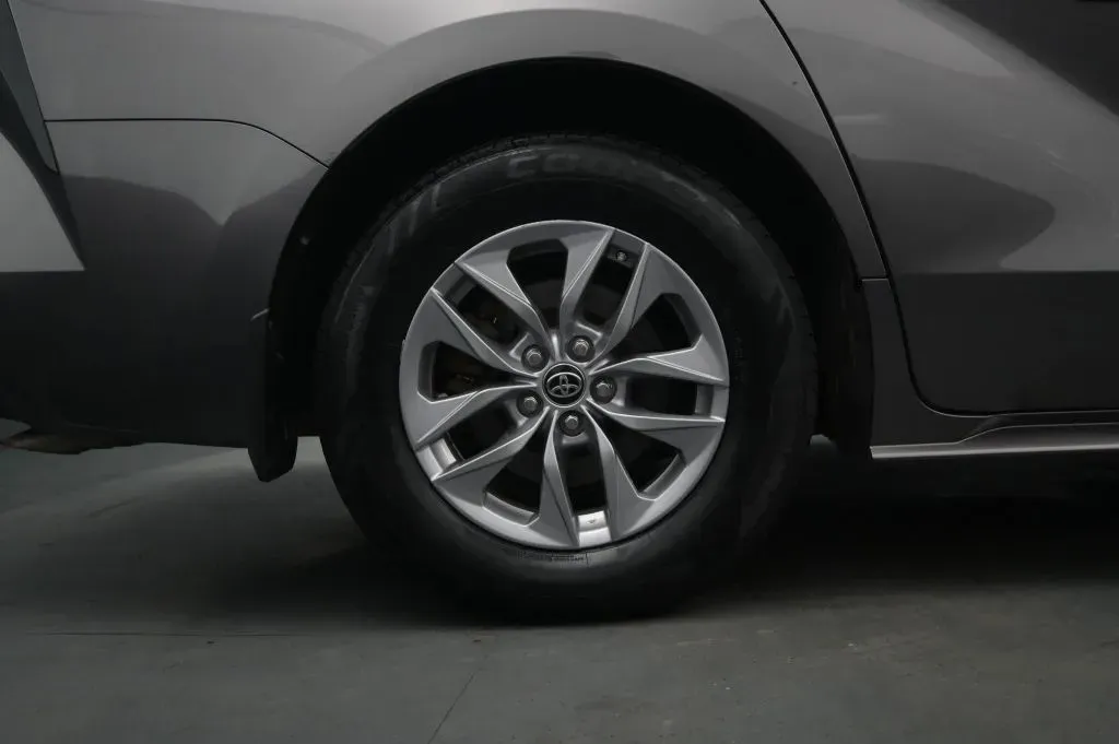 Toyota Sienna photo 17