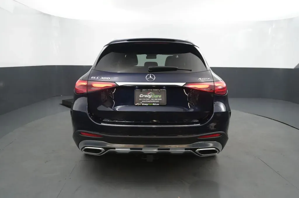 Mercedes-Benz GLC photo 4