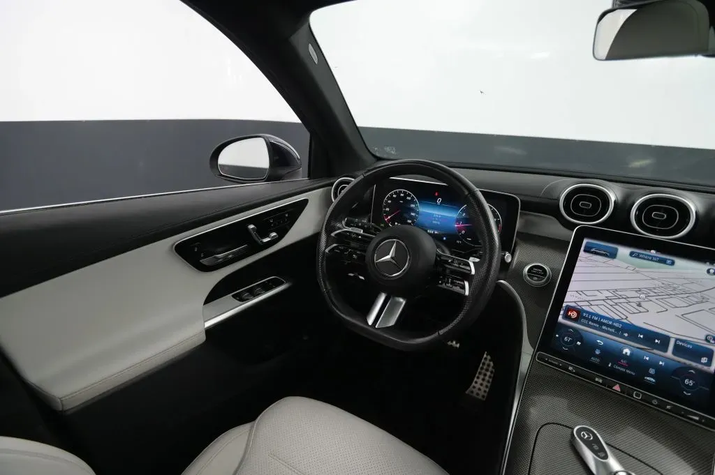 Mercedes-Benz GLC photo 38