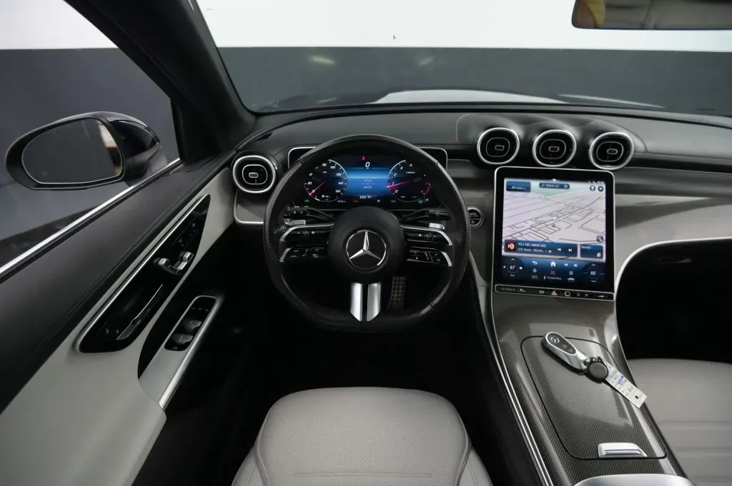 Mercedes-Benz GLC photo 39