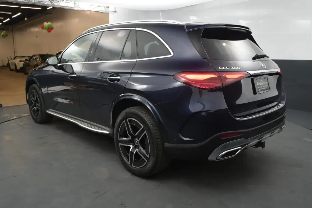 Mercedes-Benz GLC photo 3