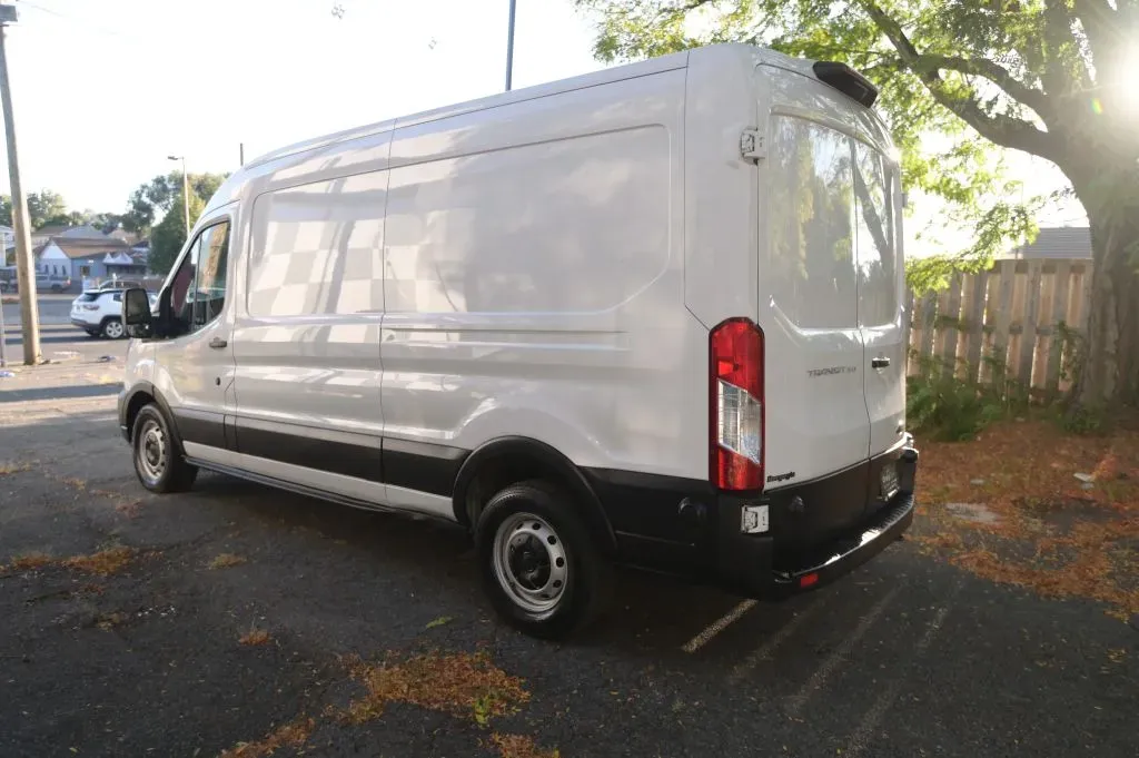 Ford Transit-350 photo 3