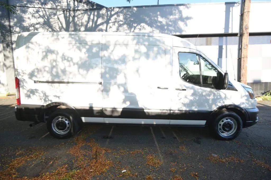 Ford Transit-350 photo 6