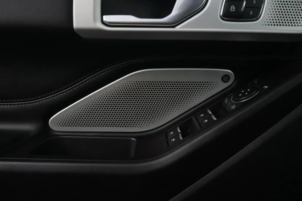 Ford Explorer photo 23