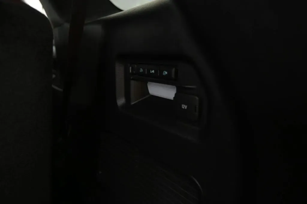 Ford Explorer photo 51