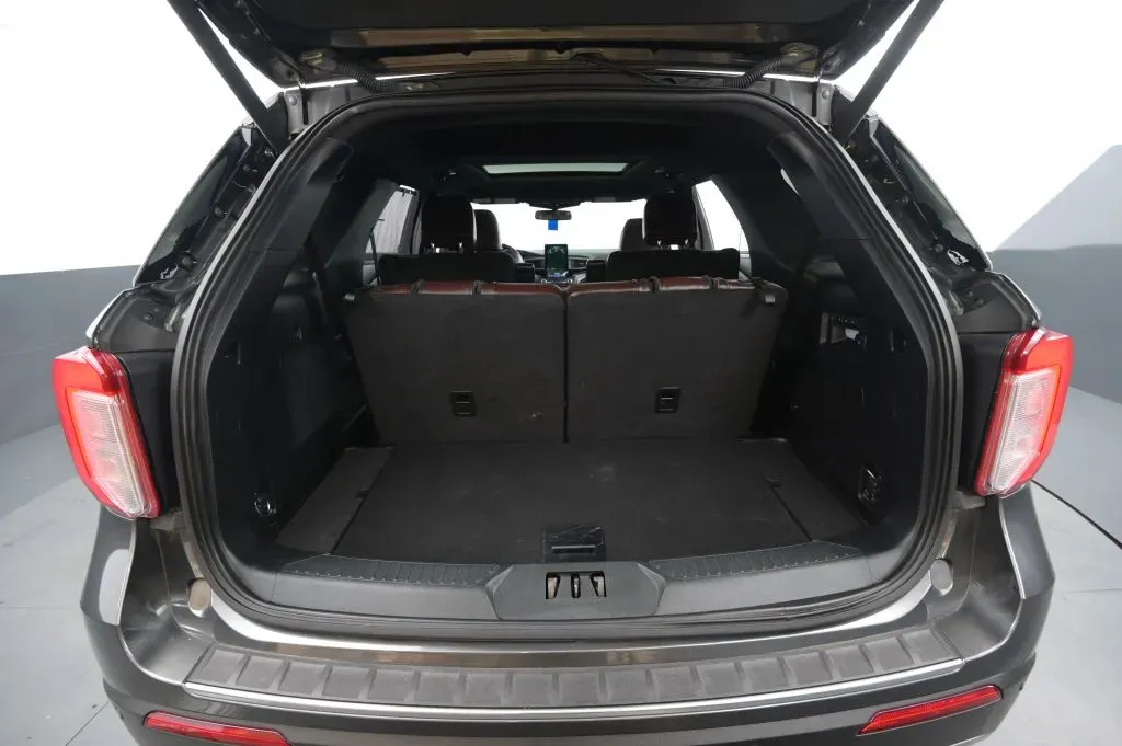 Ford Explorer photo 50
