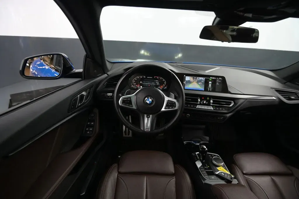 BMW 2 Series photo 39