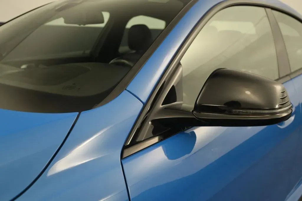 BMW 2 Series photo 11