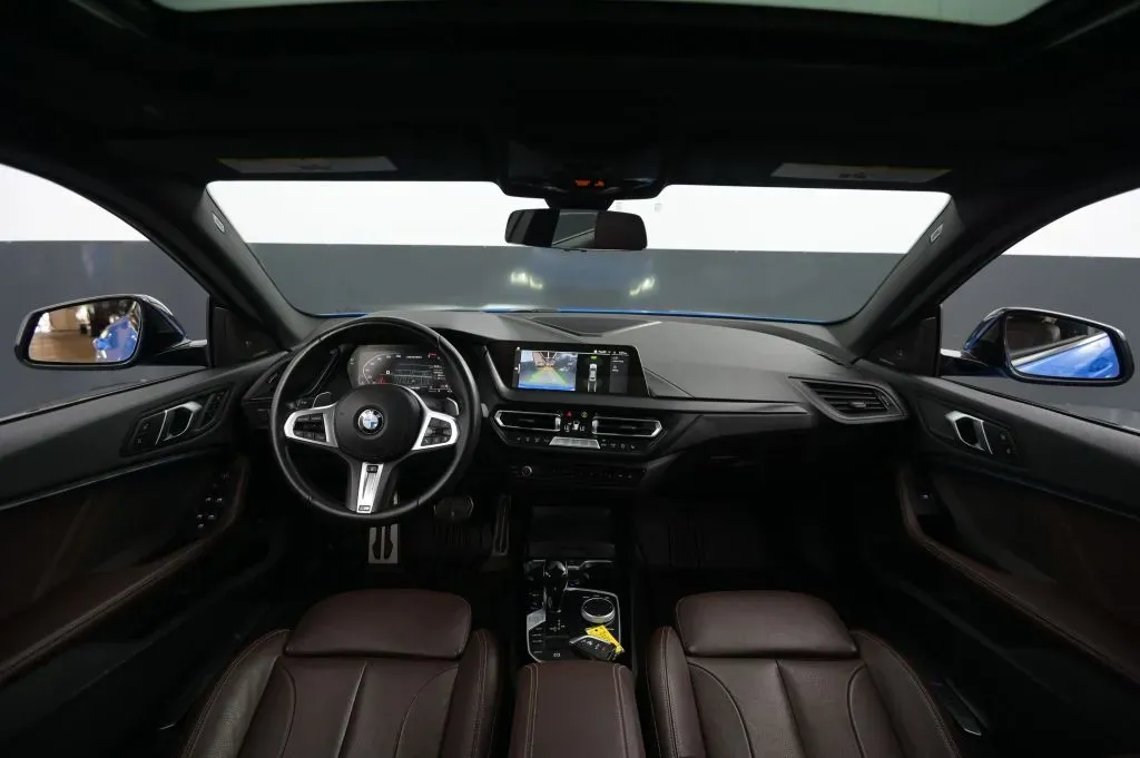 BMW 2 Series photo 34