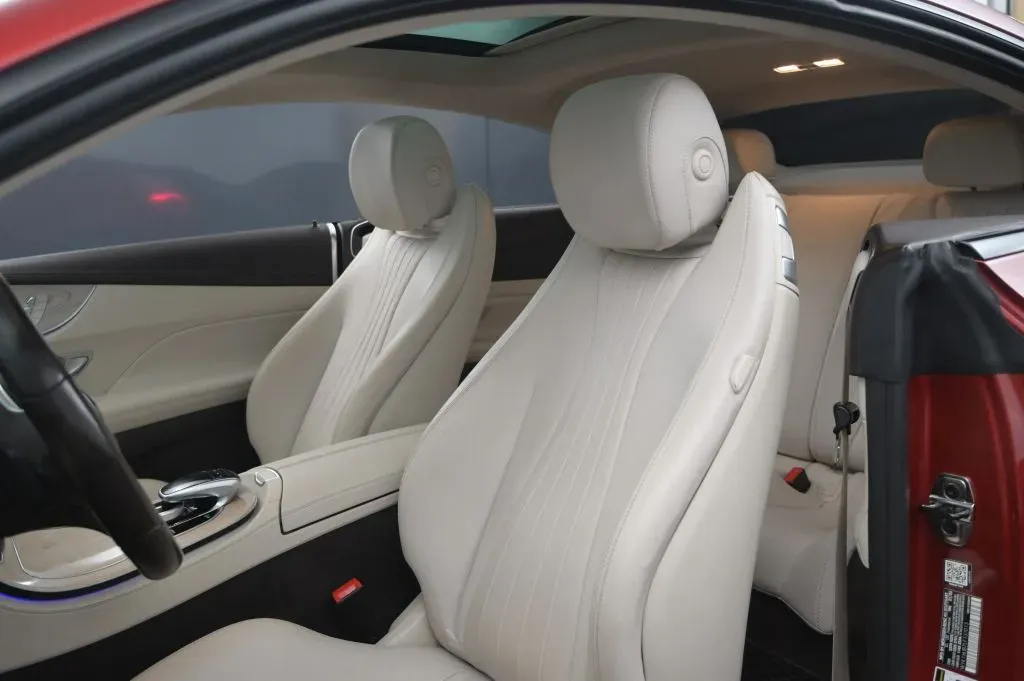 Mercedes-Benz E-Class photo 43