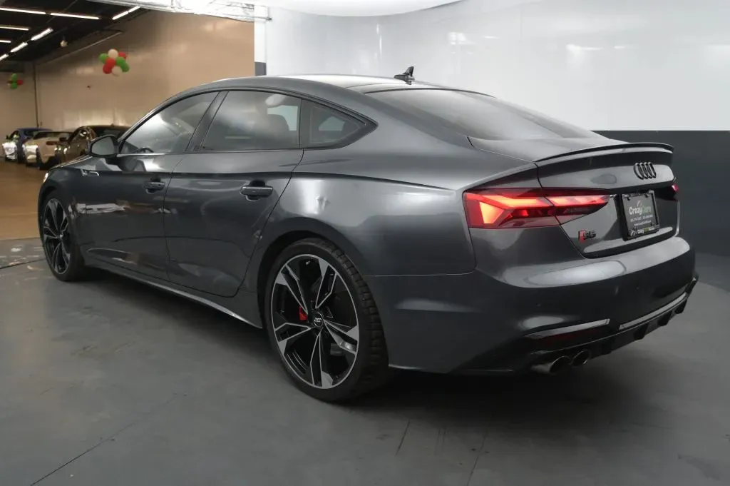 Audi S5 photo 3