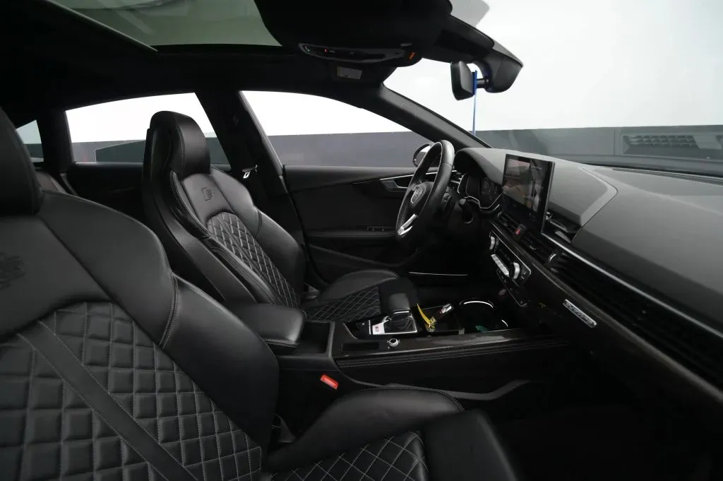 Audi S5 photo 54