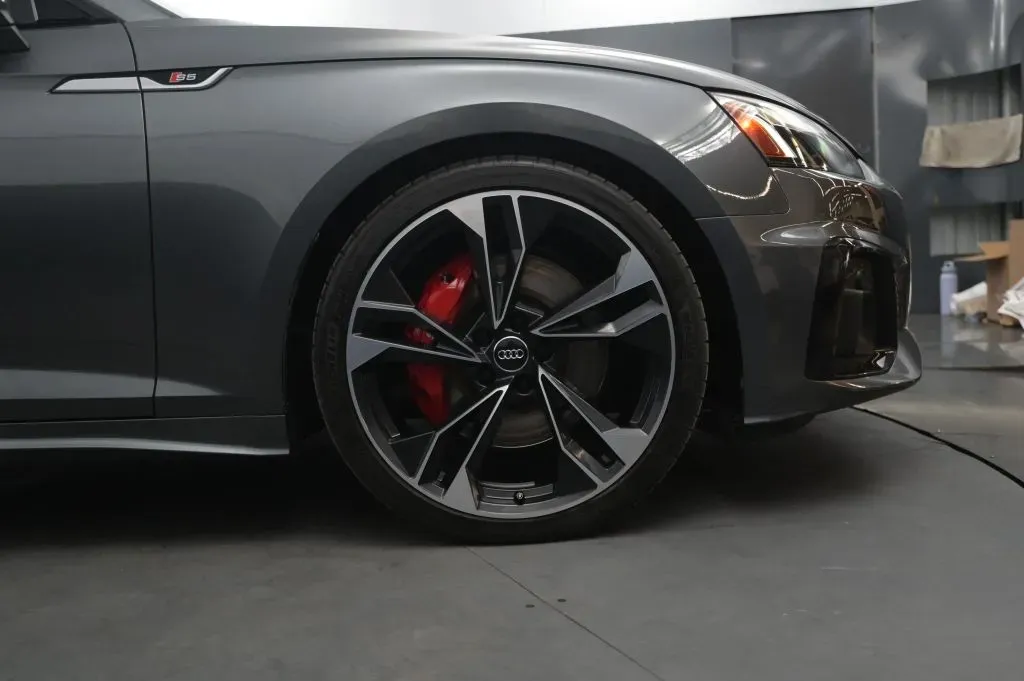 Audi S5 photo 20