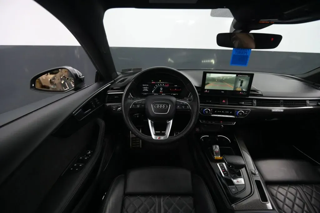 Audi S5 photo 40